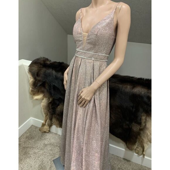 Glamorous Glittering Gown in Soft Pink - Picture 11 of 16